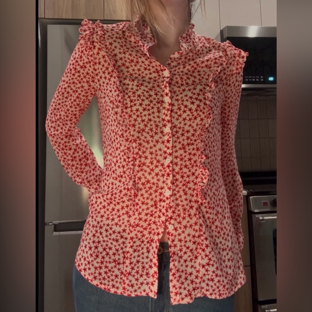 Dynamite Red Star Pattern Button-Down Shirt